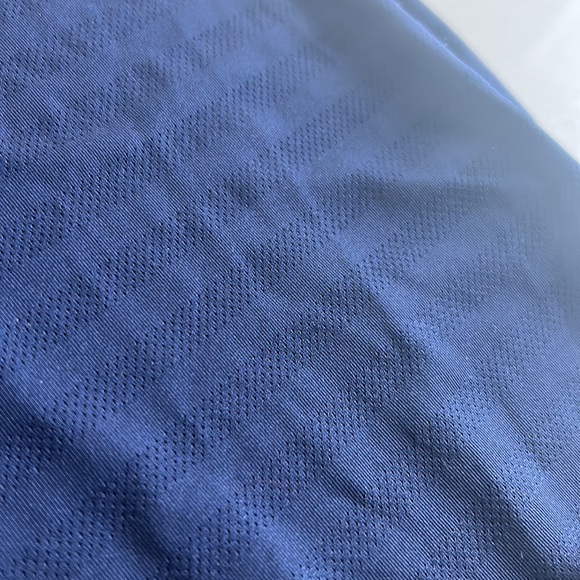 RHÔNE workout top small - Picture 4 of 8